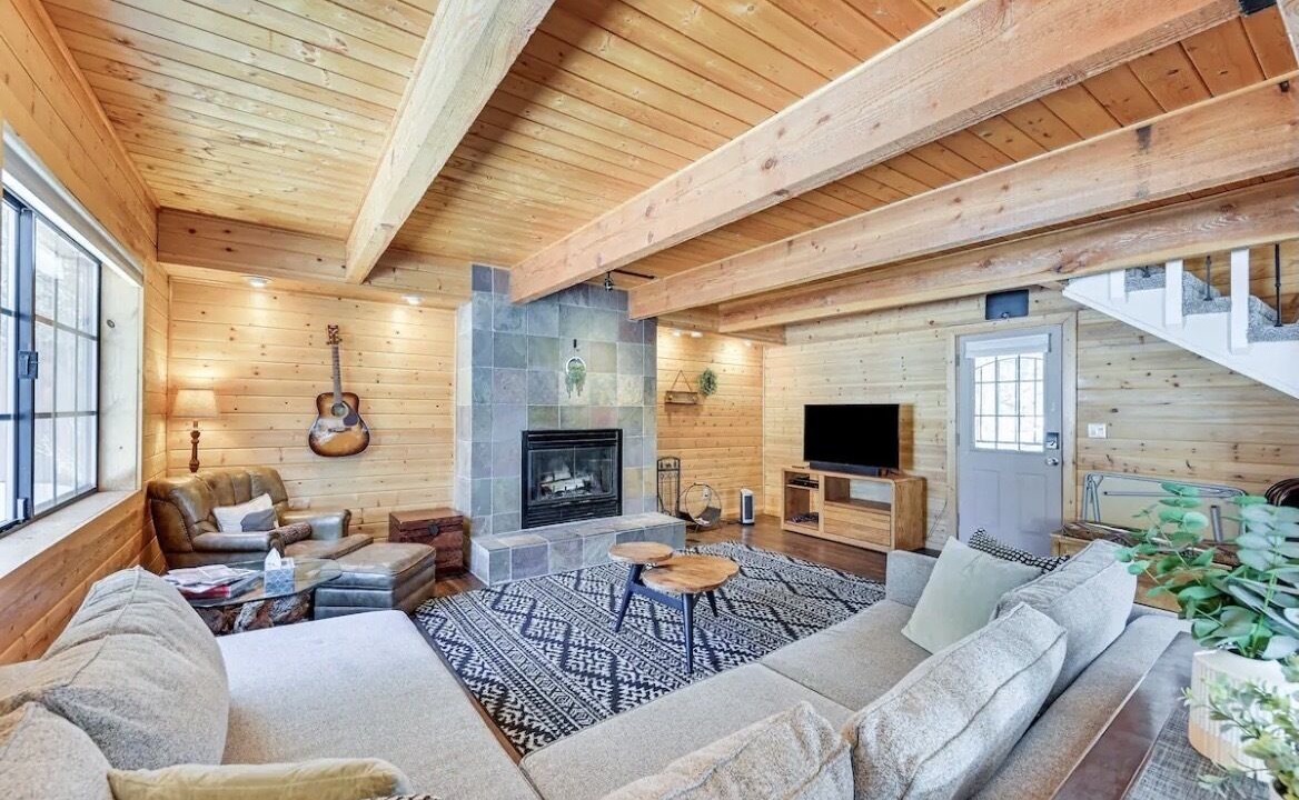 Photo of Livingroom in Munds Park