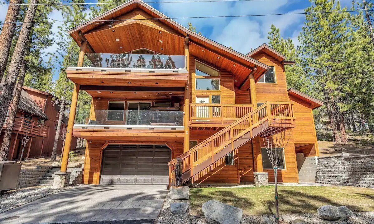 Photo of Outdoor in Montgomery Estates
