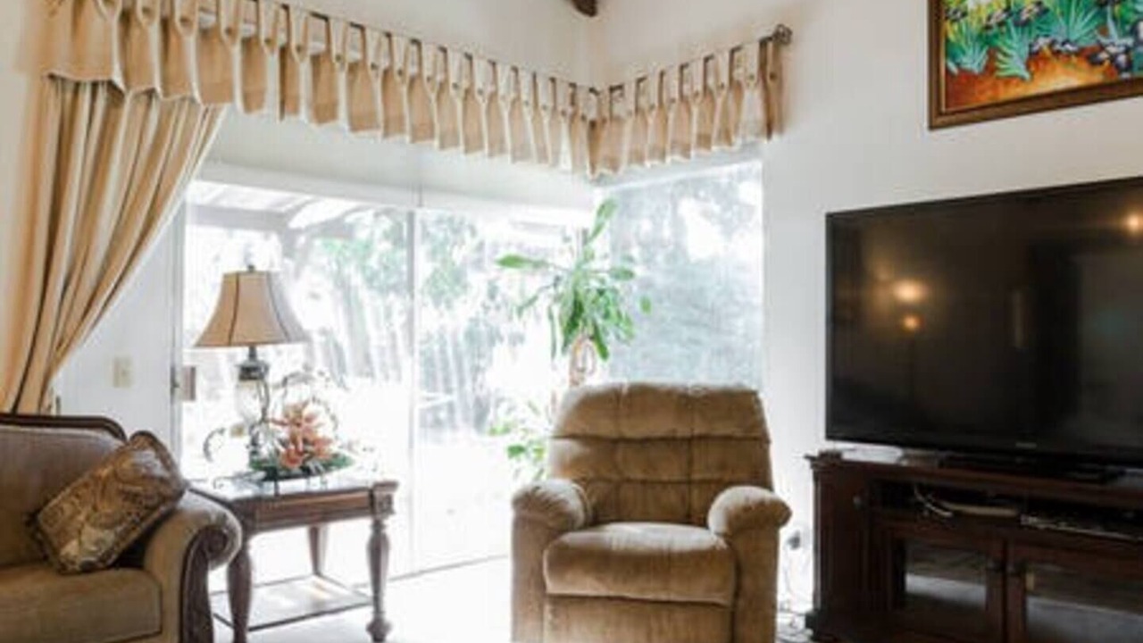 Photo of Livingroom in Azusa