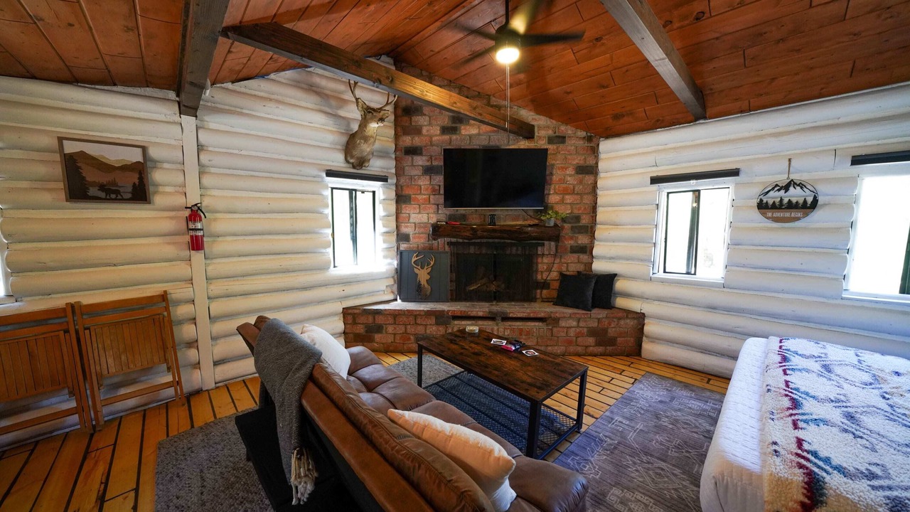 Photo of Bedroom in Mount Laguna