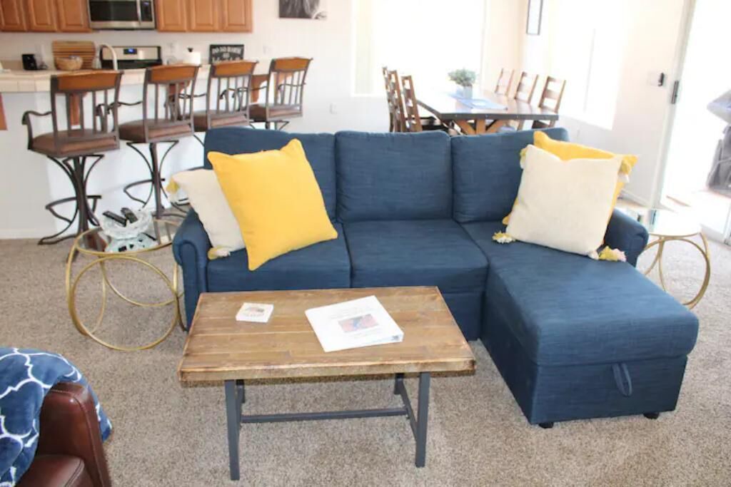 Photo of Livingroom in Bullhead City