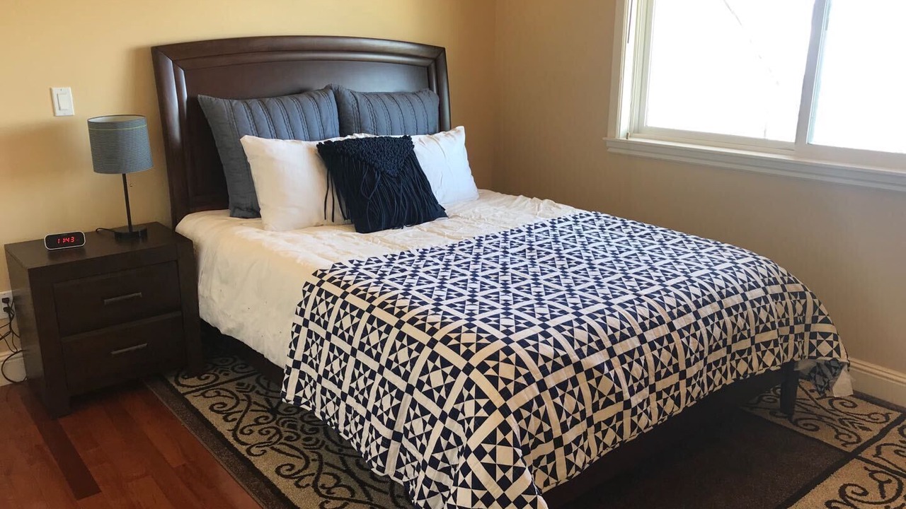 Photo of Bedroom in Golden Gate Heights
