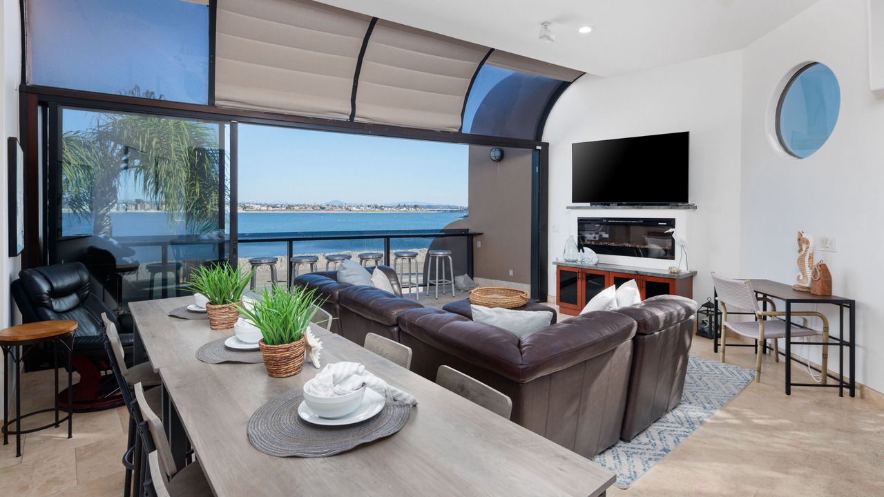 Photo of Livingroom in San Diego