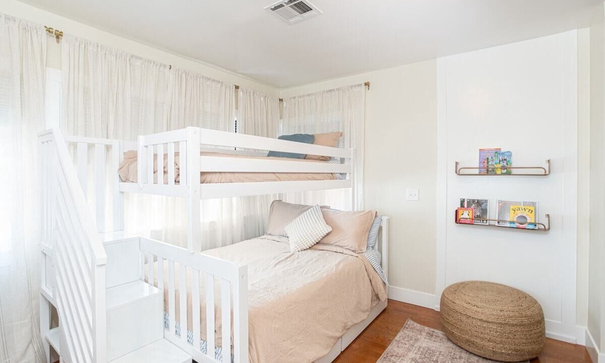 Photo of Bedroom in Arroyo Grande