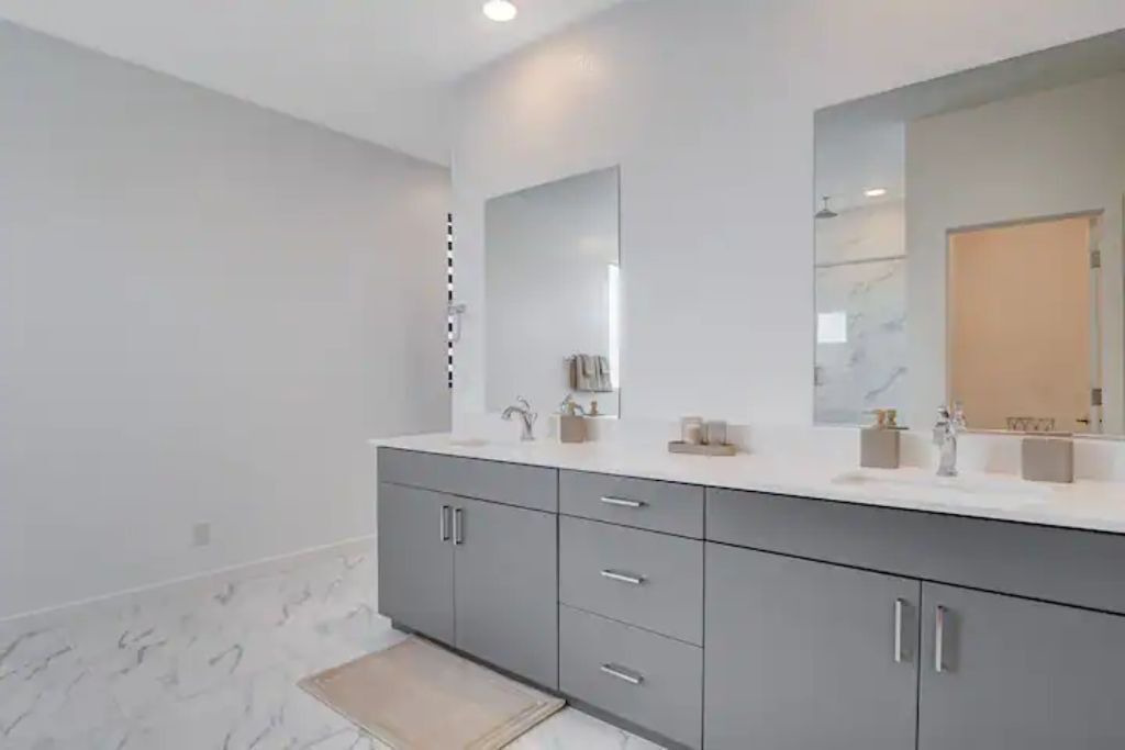Photo of Bathroom in North Las Vegas