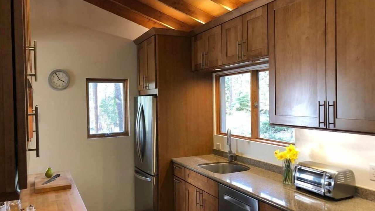 Photo of Kitchen in Cascadel Woods