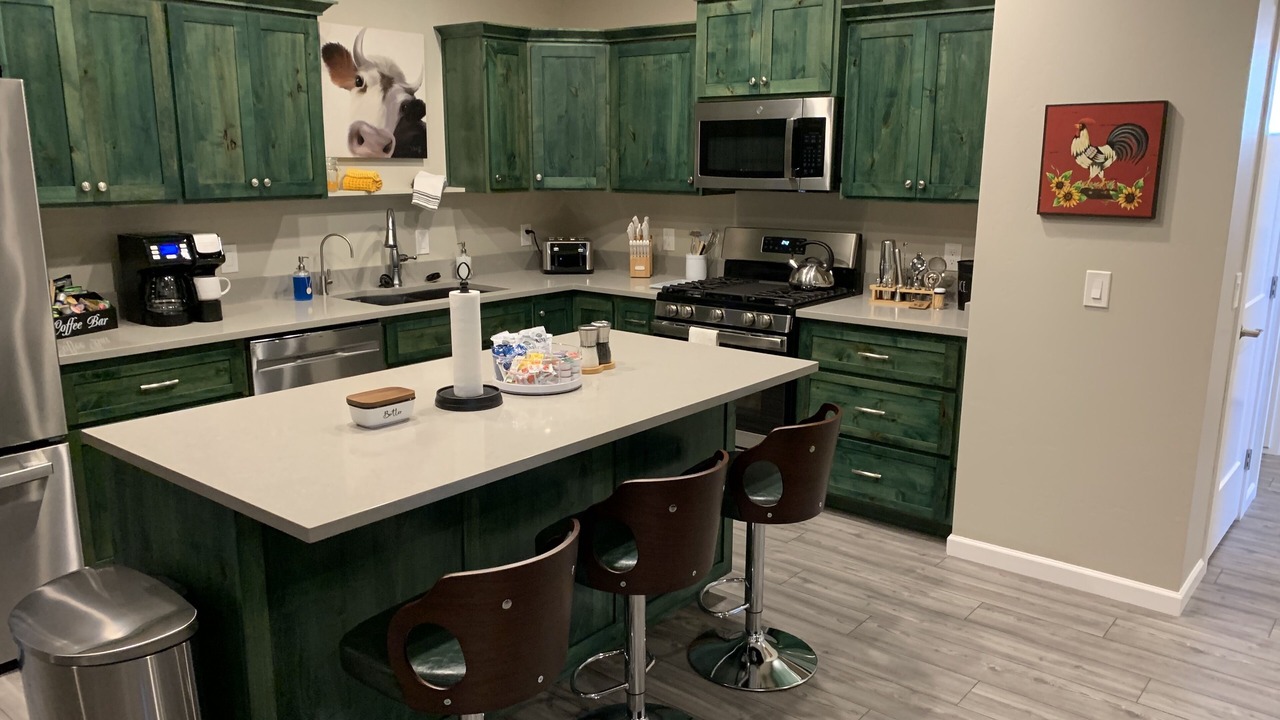 Photo of Kitchen in Cottonwood