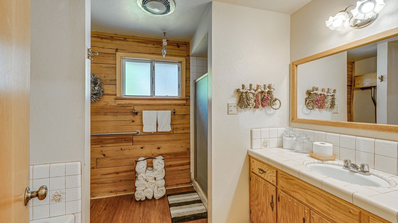 Photo of Bathroom in Badger
