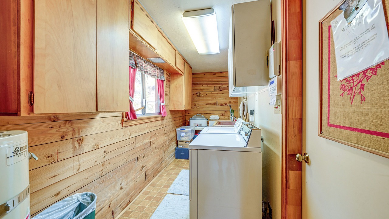 Photo of Bedroom in Badger