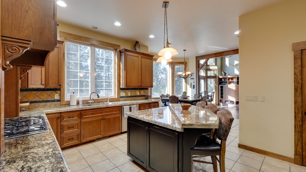 Photo of Kitchen in Klamath Falls