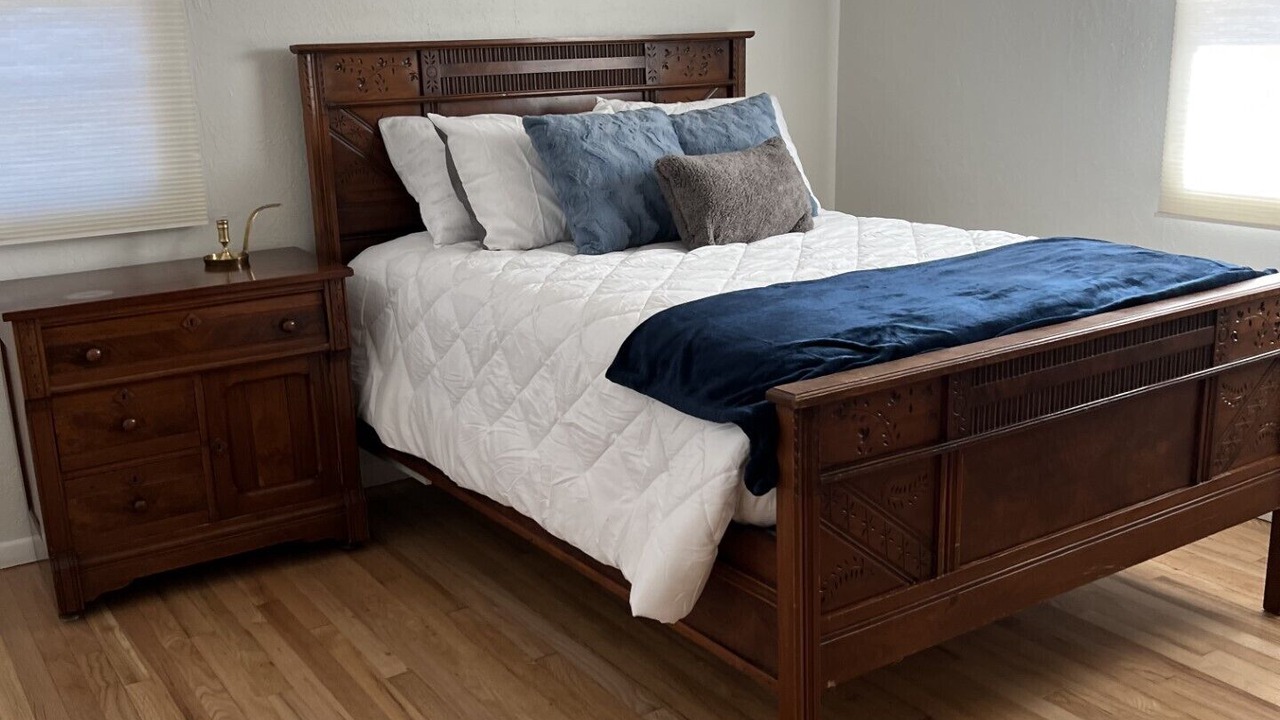Photo of Bedroom in Roseburg