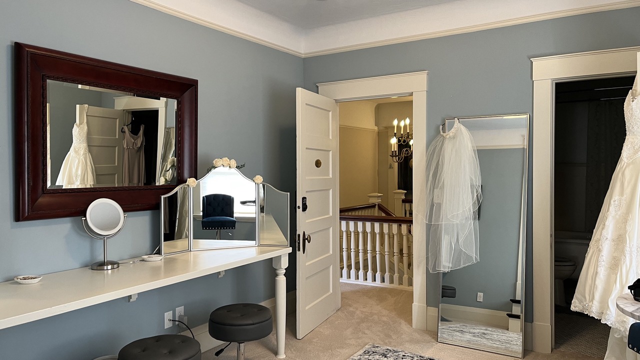 Photo of Bedroom in Chico