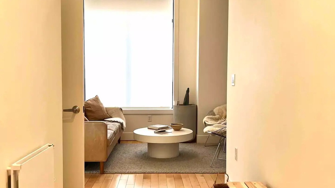 Photo of Livingroom in Uptown Oakland