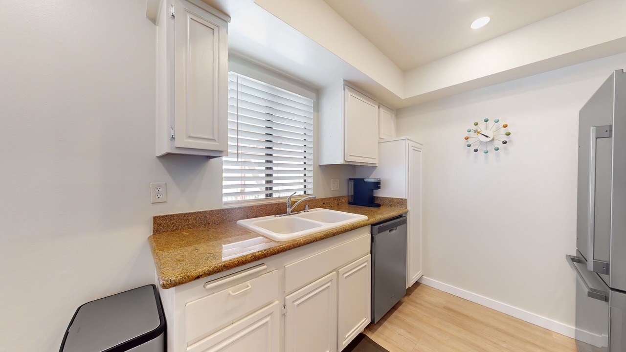 Photo of Kitchen in Sunrise Vista Chino
