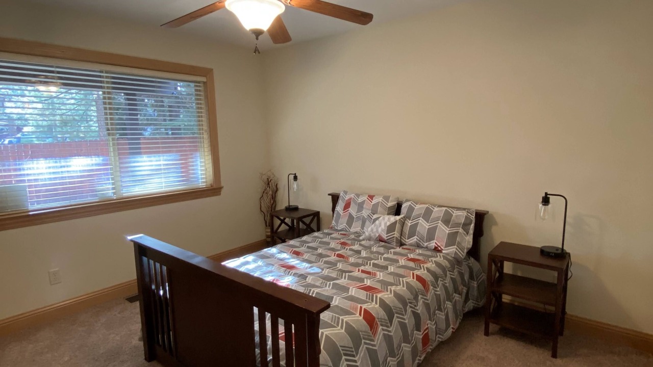 Photo of Bedroom in Sierra Tract