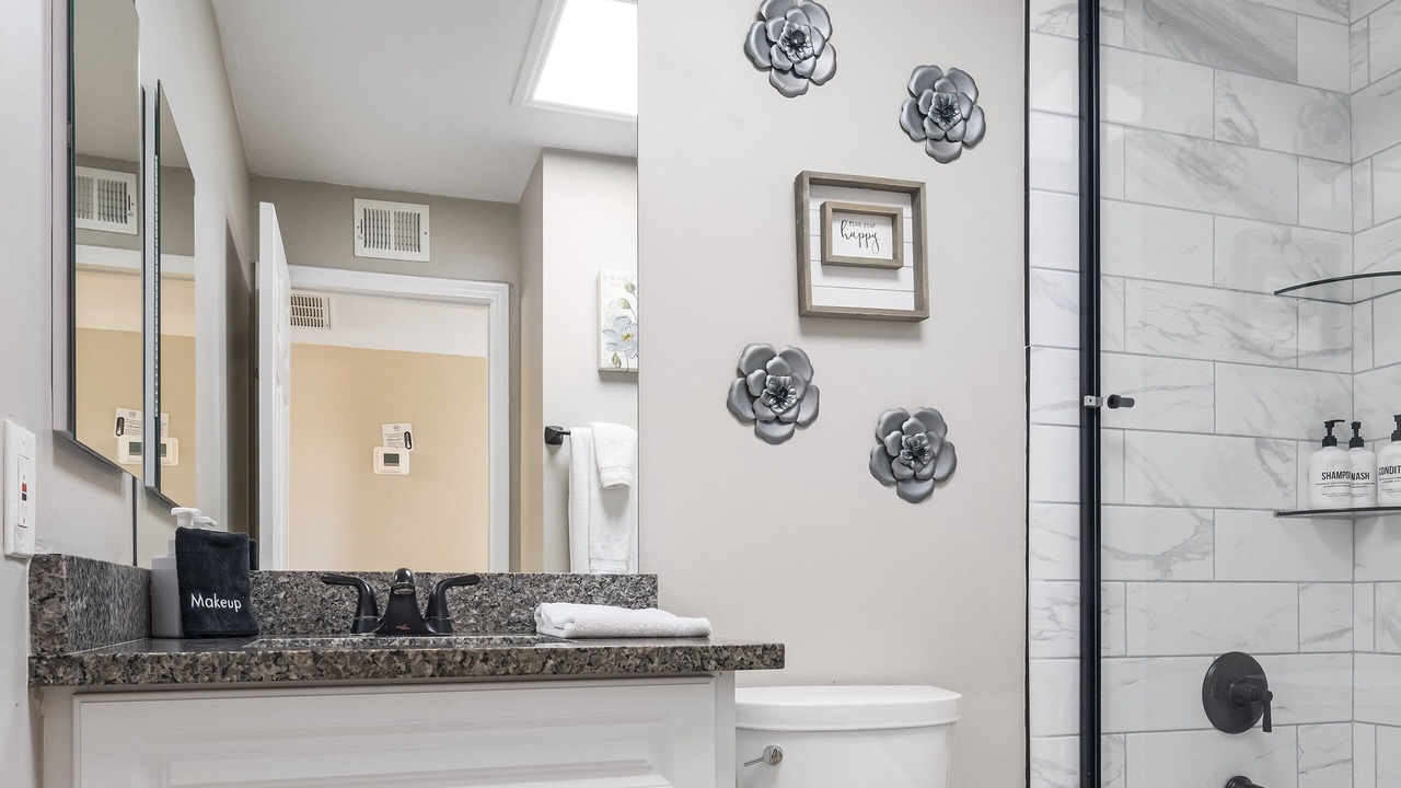 Photo of Bathroom in Paradise Valley Village