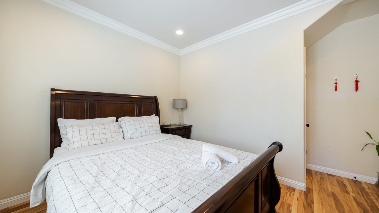 Photo of Bedroom in Monterey Park