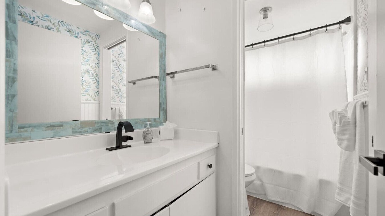 Photo of Bathroom in Southwest Anaheim