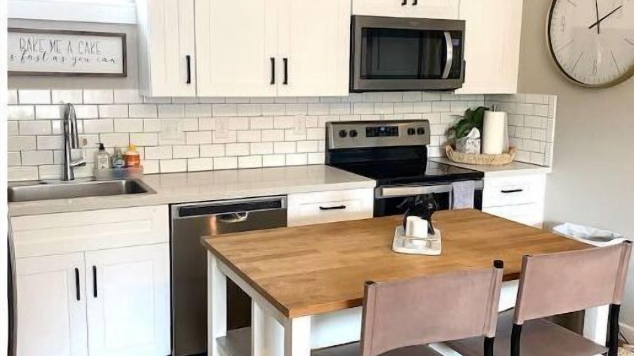 Photo of Kitchen in Hillsboro