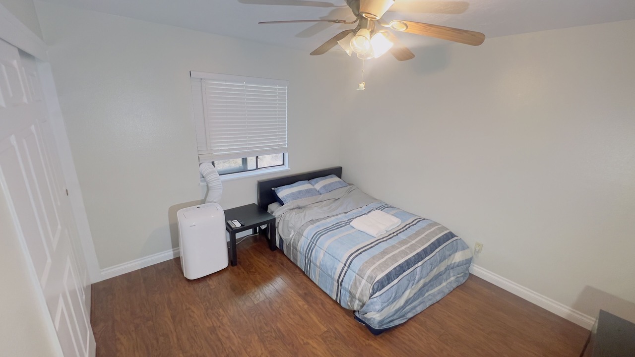 Photo of Bedroom in Ridgecrest