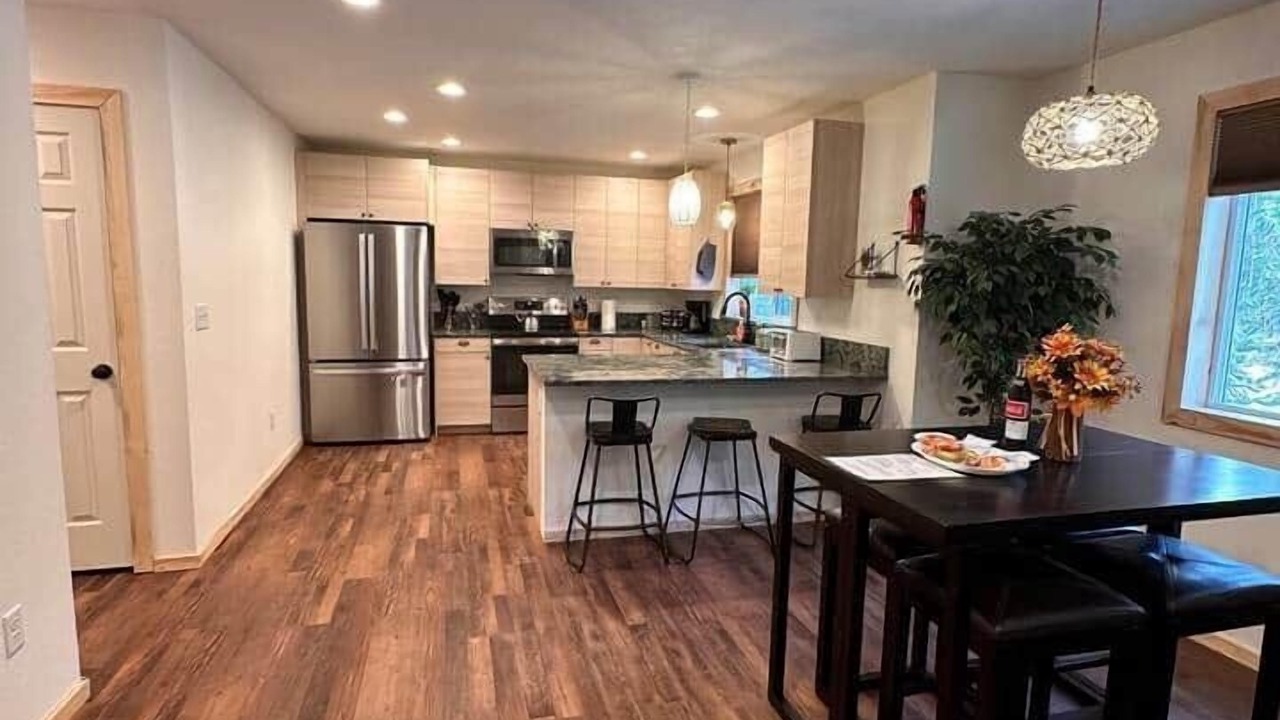 Photo of Kitchen in Crescent