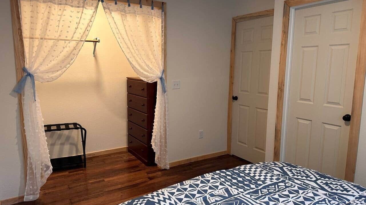 Photo of Bedroom in Crescent