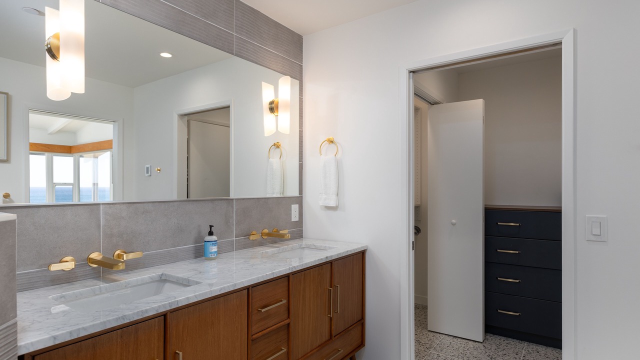 Photo of Bathroom in Cayucos