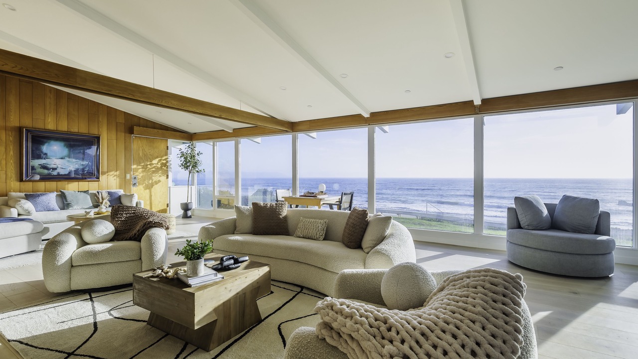 Photo of Livingroom in Cayucos