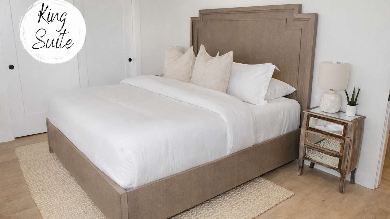 Photo of Bedroom in La Paz At Desert Springs