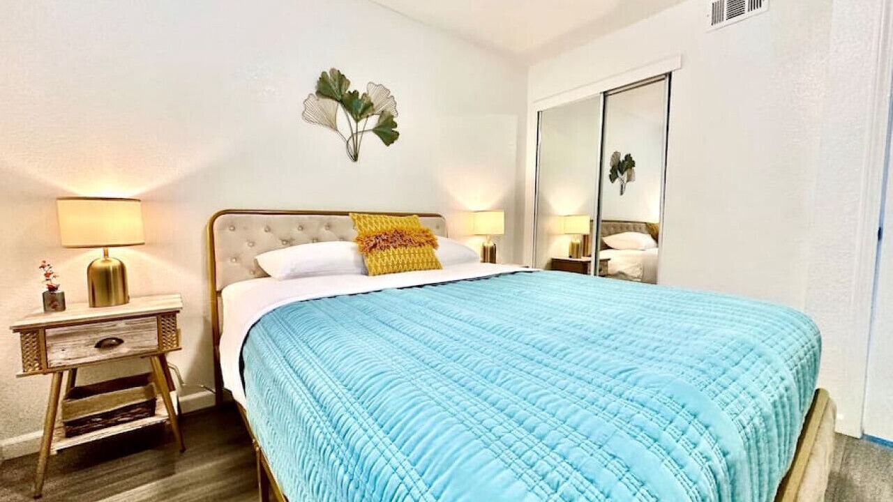 Photo of Bedroom in Downtown Sacramento