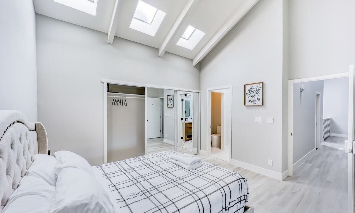 Photo of Bedroom in Menlo Park