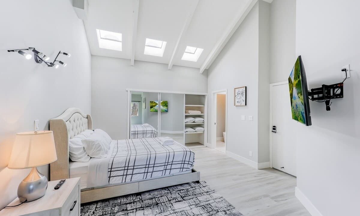 Photo of Bedroom in Menlo Park