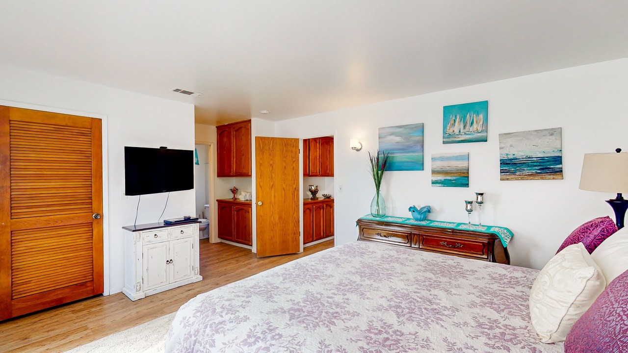 Photo of Bedroom in Nipomo