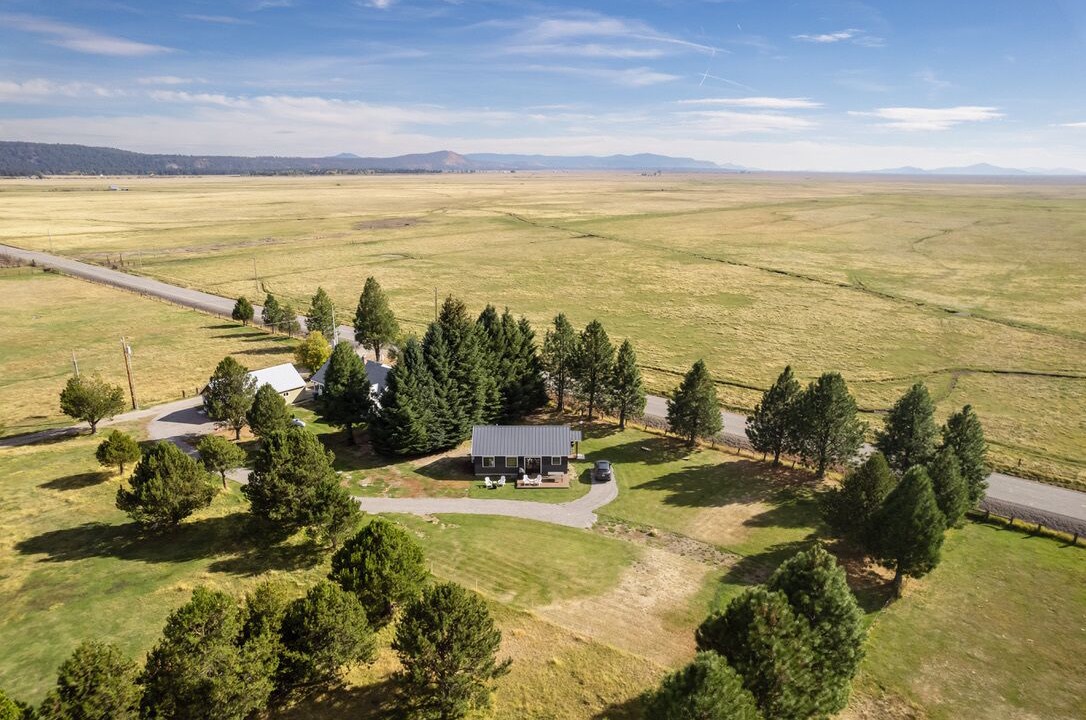 Photo of Others in Fort Klamath
