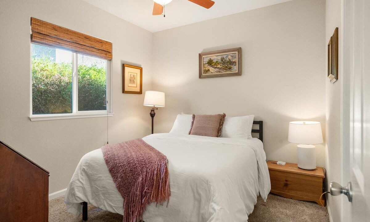 Photo of Bedroom in Chico
