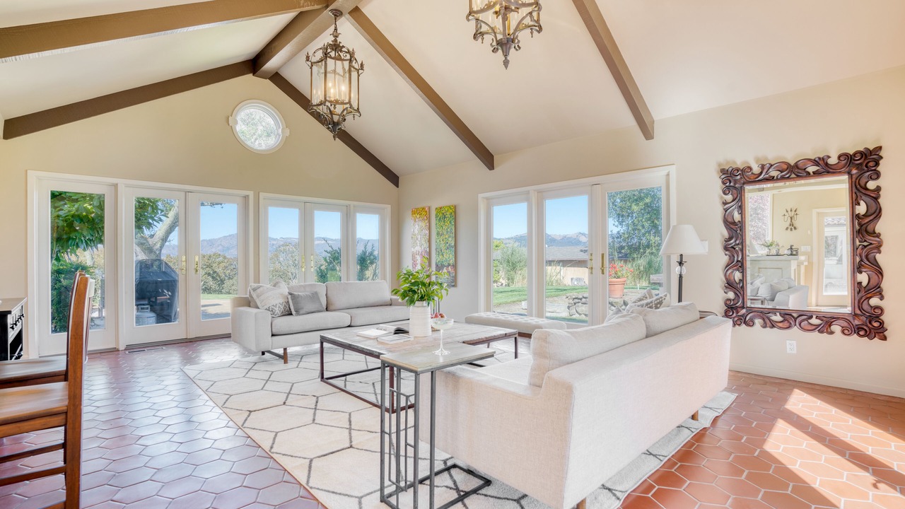 Photo of Bedroom in Glen Ellen