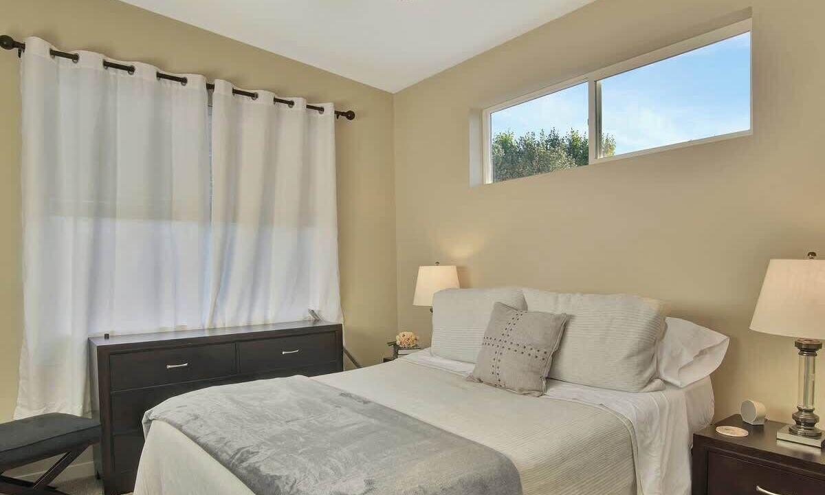 Photo of Bedroom in Diamond Valley