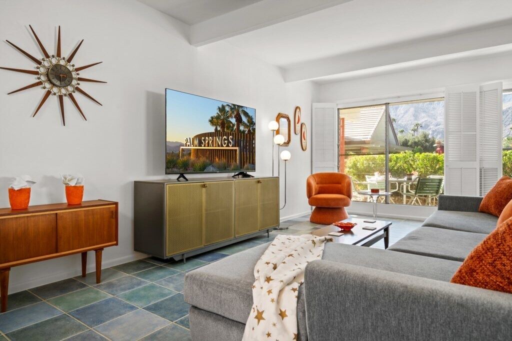 Photo of Others in Sunrise Vista Chino