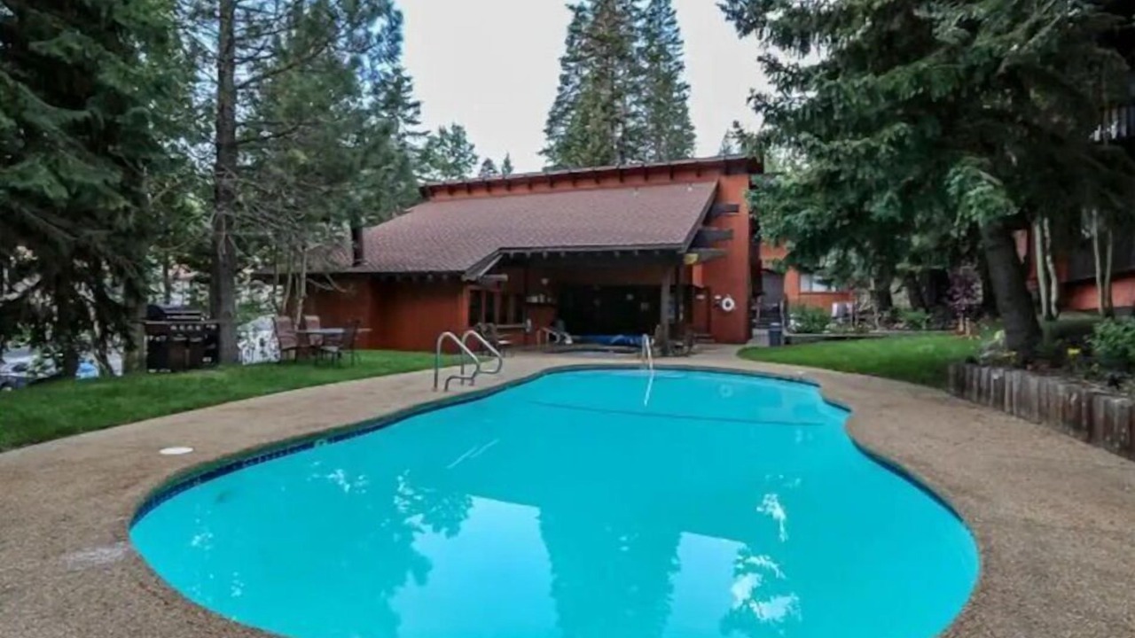Photo of Outdoor in Mammoth Lakes