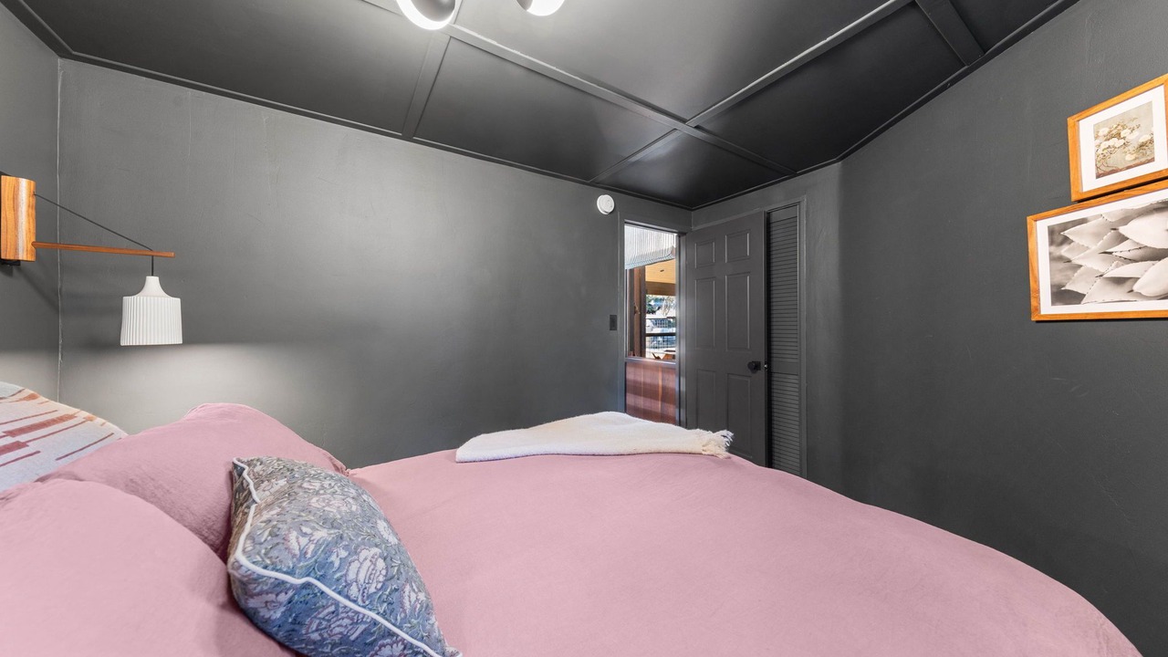 Photo of Bedroom in Alpine Meadows