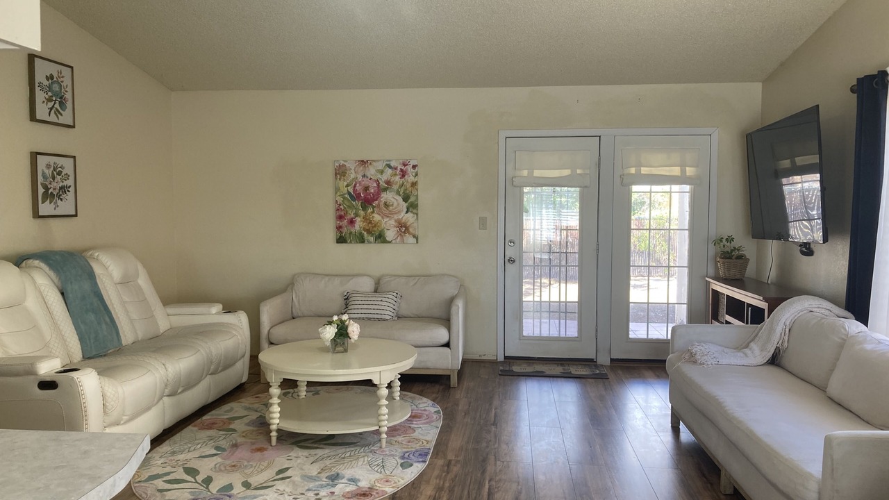 Photo of Livingroom in Kingman