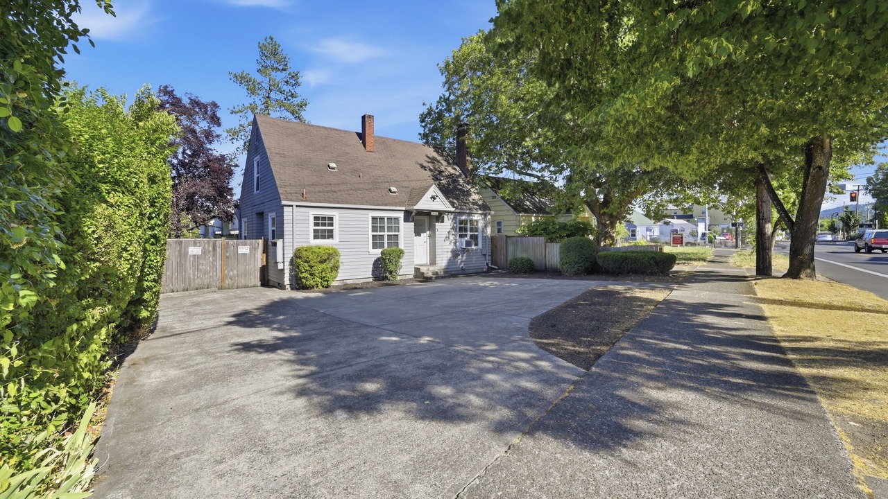 Photo of Outdoor in College Hill