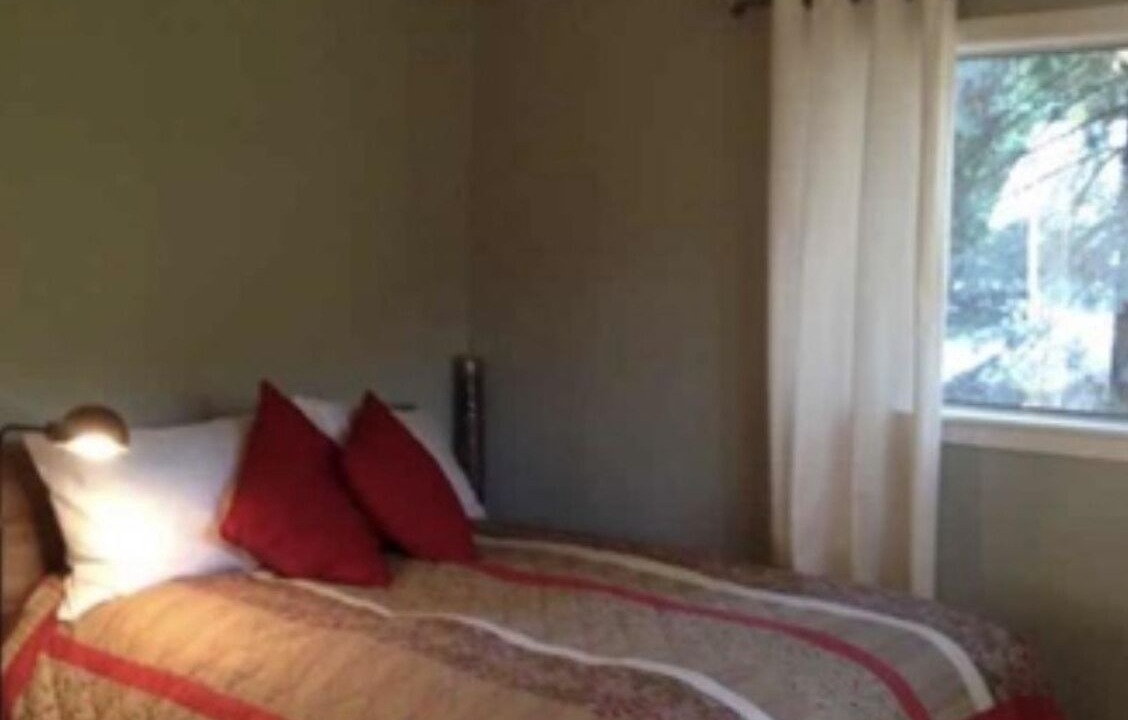 Photo of Bedroom in Mi-Wuk Village