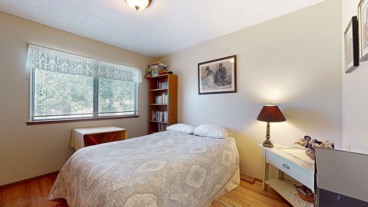 Photo of Bedroom in Yolo County