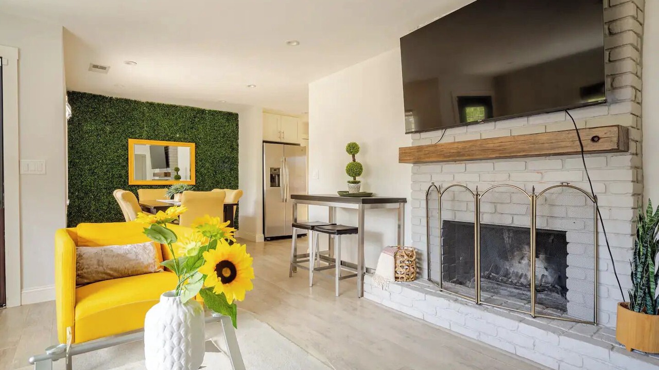 Photo of Livingroom in Concord