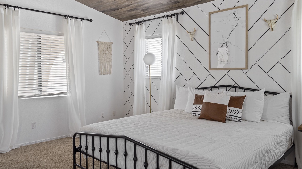 Photo of Bedroom in Bullhead City