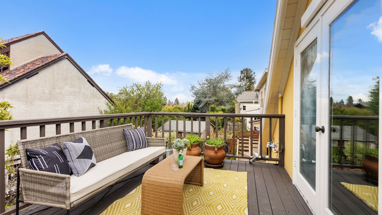 Photo of Patio Balcony in North Berkeley