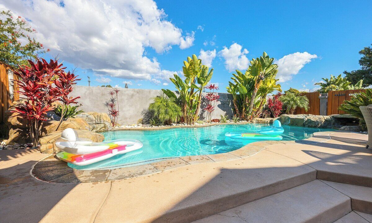 Photo of Outdoor in Paradise Hills