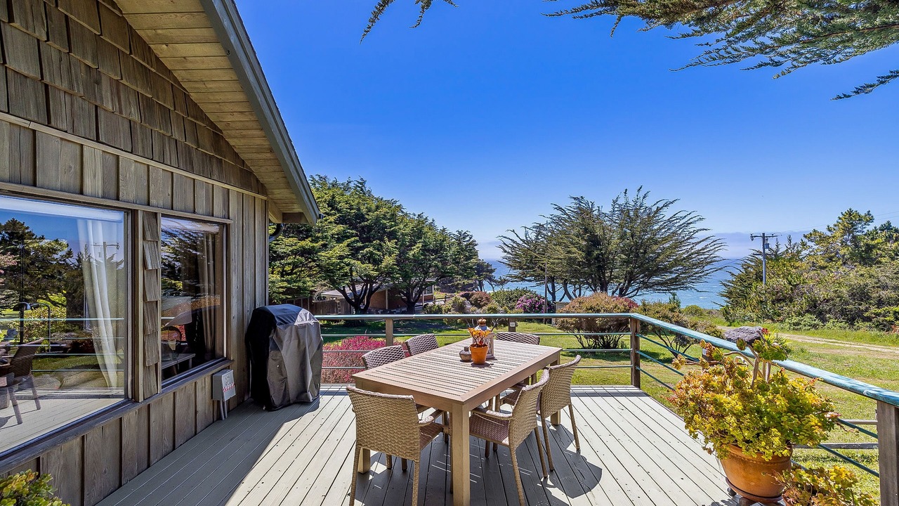 Photo of Outdoor in Timber Cove