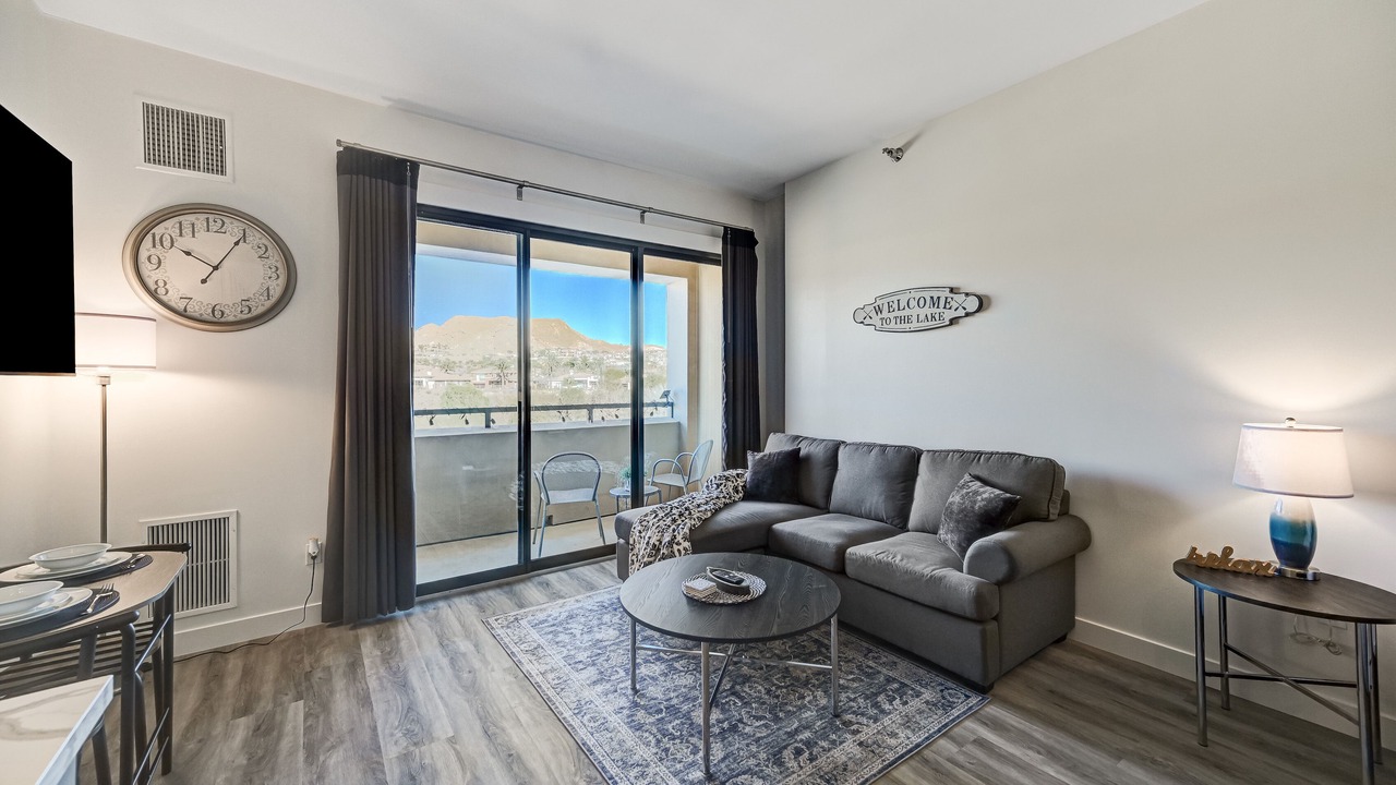 Photo of Livingroom in Lake Las Vegas